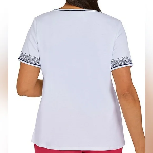 Boho Cottagecore womens shirt happy hour medallion Nwt - Picture 2 of 2